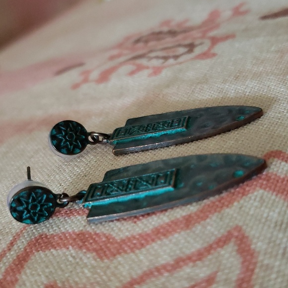 Tribal Arrow Earrings Native American Arrowhead Style - Picture 5 of 9